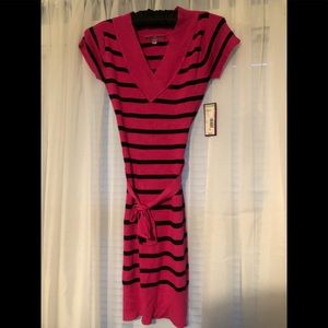 Derek Heart ♥️ Sweater Dress